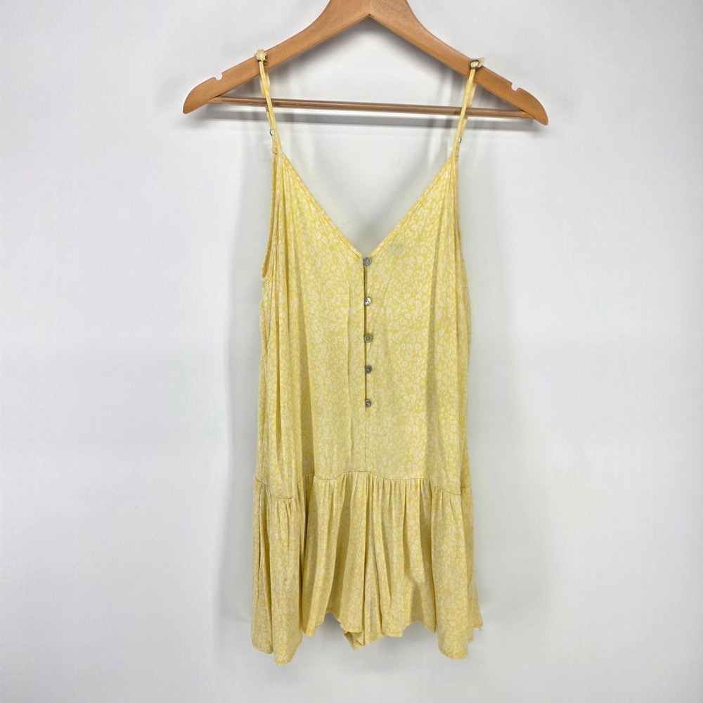 Wild Fable Romper Womens S Yellow Floral Button Front Ruffle Sunsuit Sleeveless